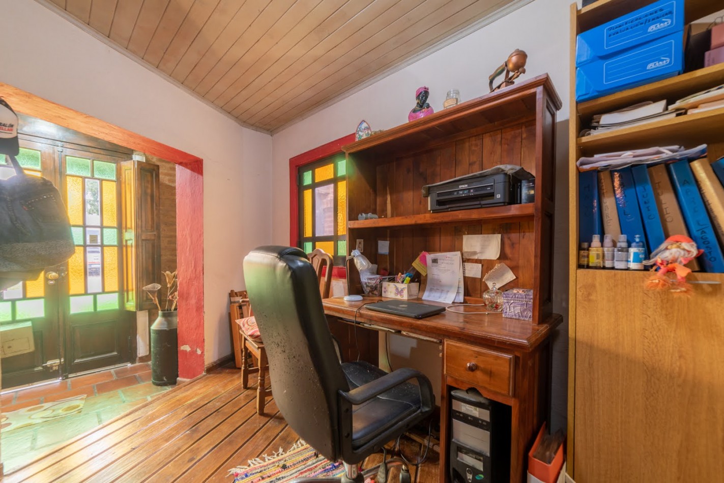 CASA EN LLAMBI CAMPBELL -   calle 2 DE ABRIL 684