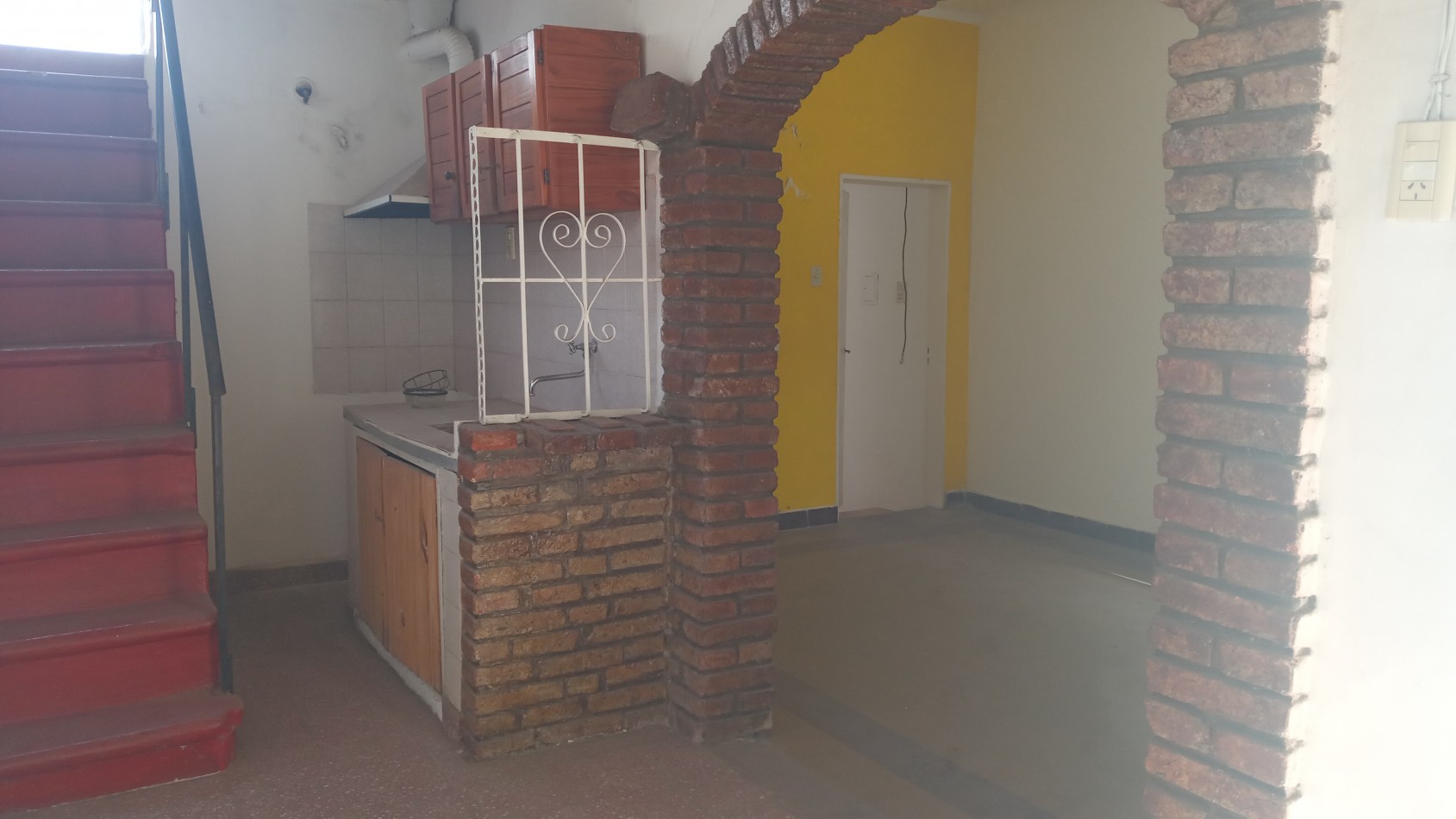 DEPARTAMENTOS A REFACCIONAR en barrio Candioti Norte