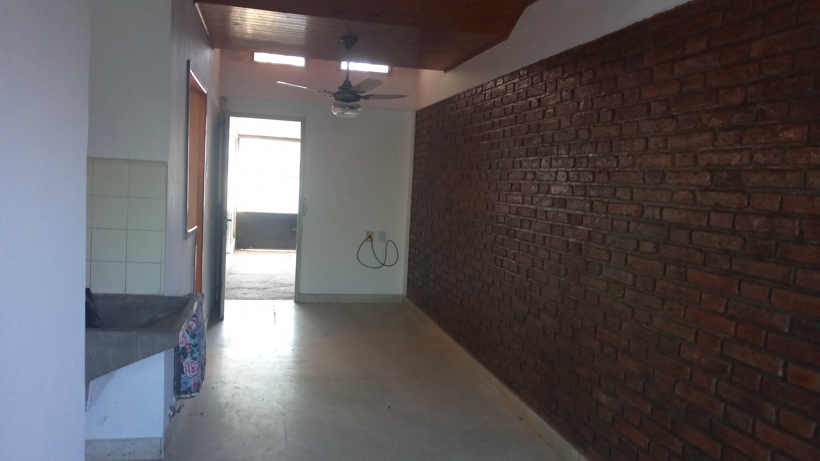 CASA a la VENTA en VIEYTES 4600 ( a 200 m. de Av. Blas Parera y 300 m. de E. Zeballos)