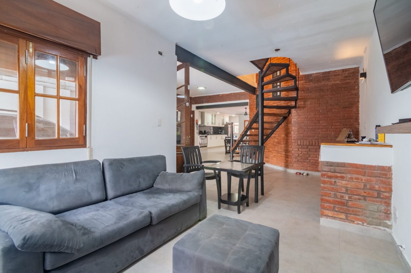 CASA EN VENTA EN BARRIO GUADALUPE RESIDENCIAL 