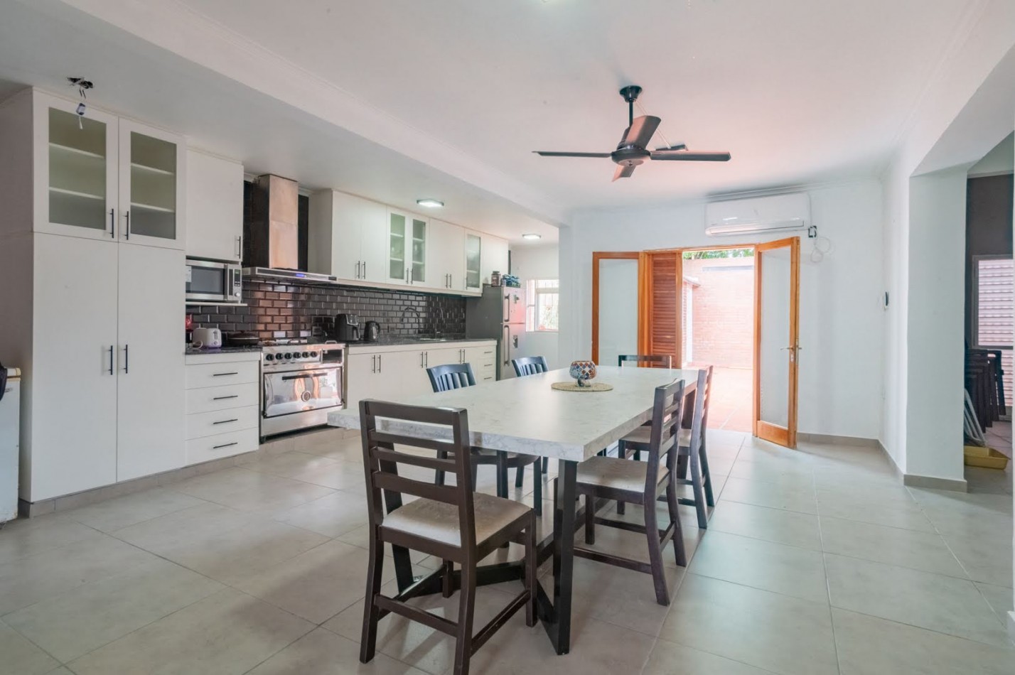 CASA EN VENTA EN BARRIO GUADALUPE RESIDENCIAL 