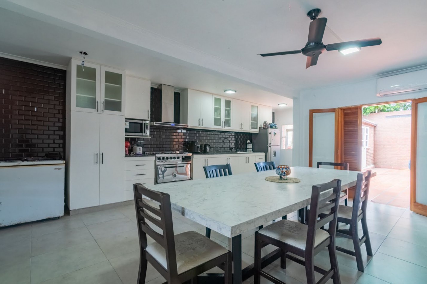 CASA EN VENTA EN BARRIO GUADALUPE RESIDENCIAL 