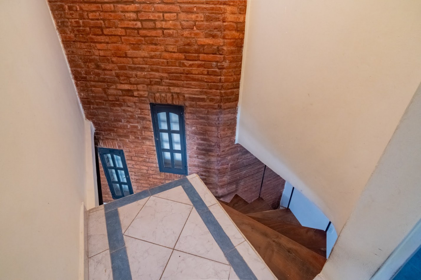 CASA EN VENTA EN BARRIO GUADALUPE RESIDENCIAL 