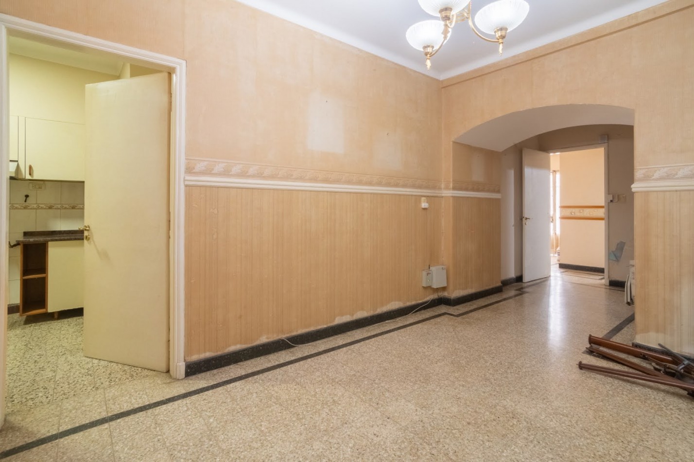 CASA en Av. LOPEZ y PLANES 4400: inversion asegurada