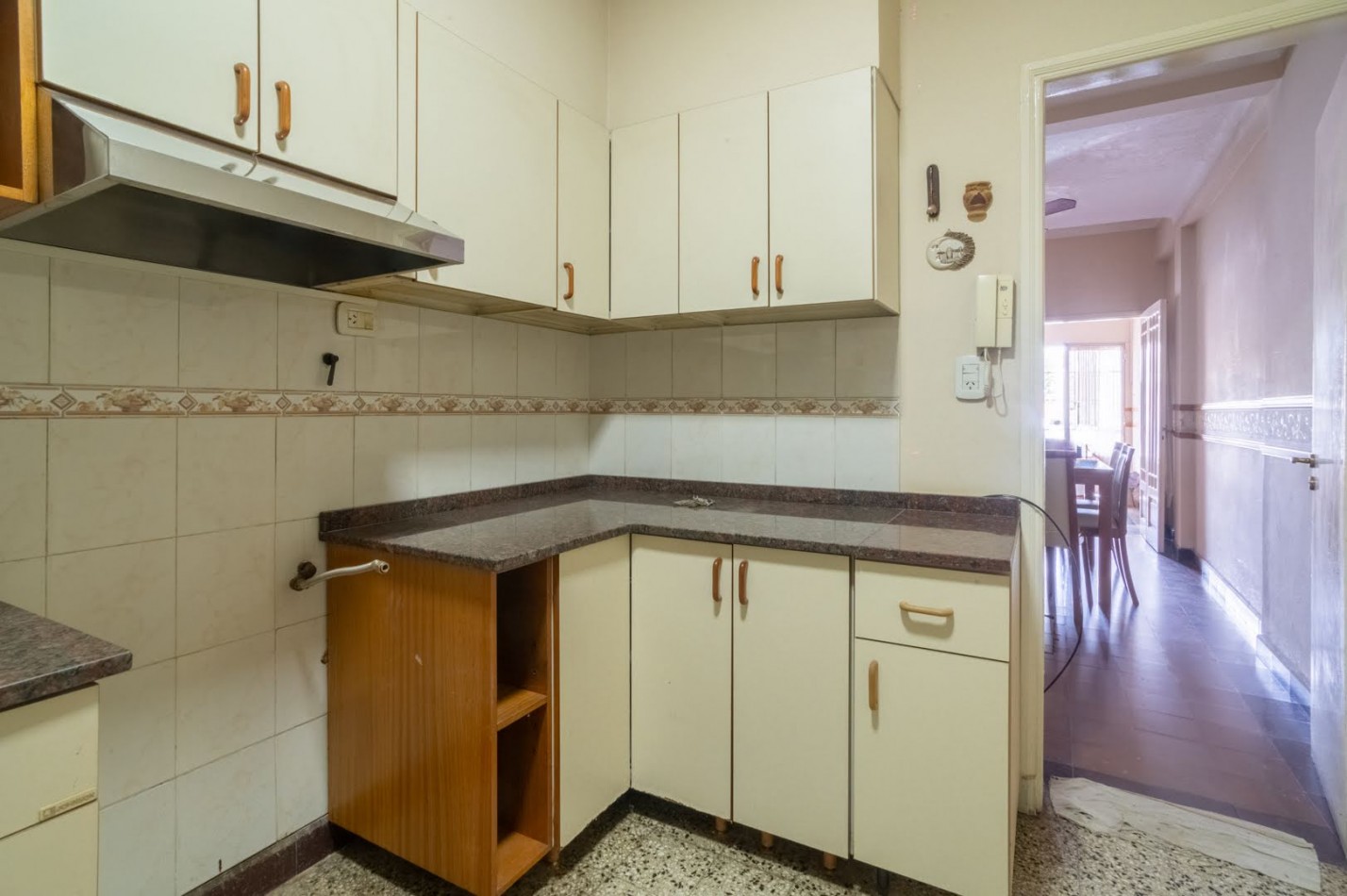 CASA en Av. LOPEZ y PLANES 4400: inversion asegurada