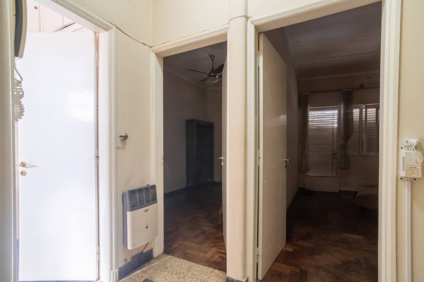 CASA en Av. LOPEZ y PLANES 4400: inversion asegurada