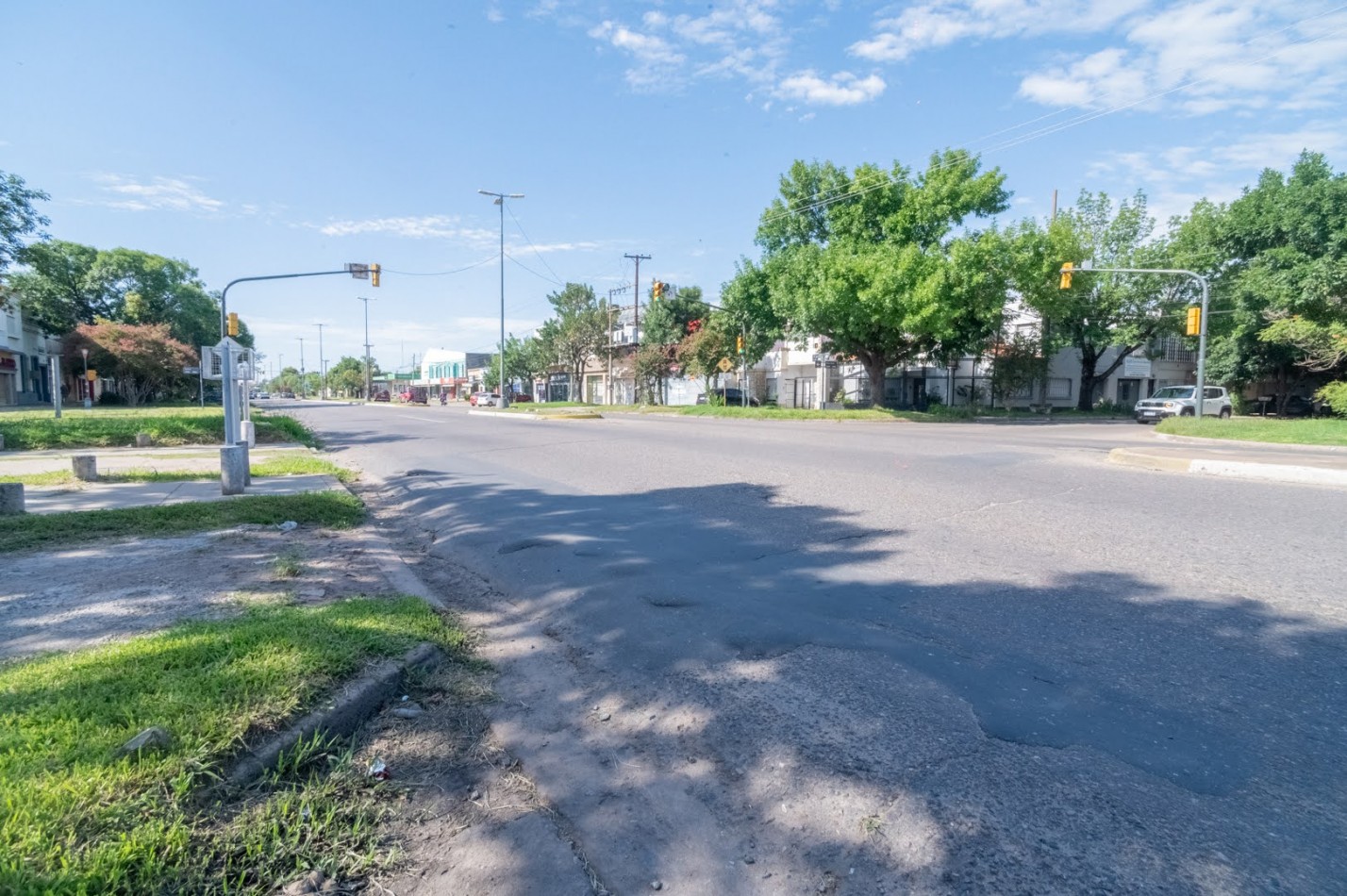 CASA en Av. LOPEZ y PLANES 4400: inversion asegurada