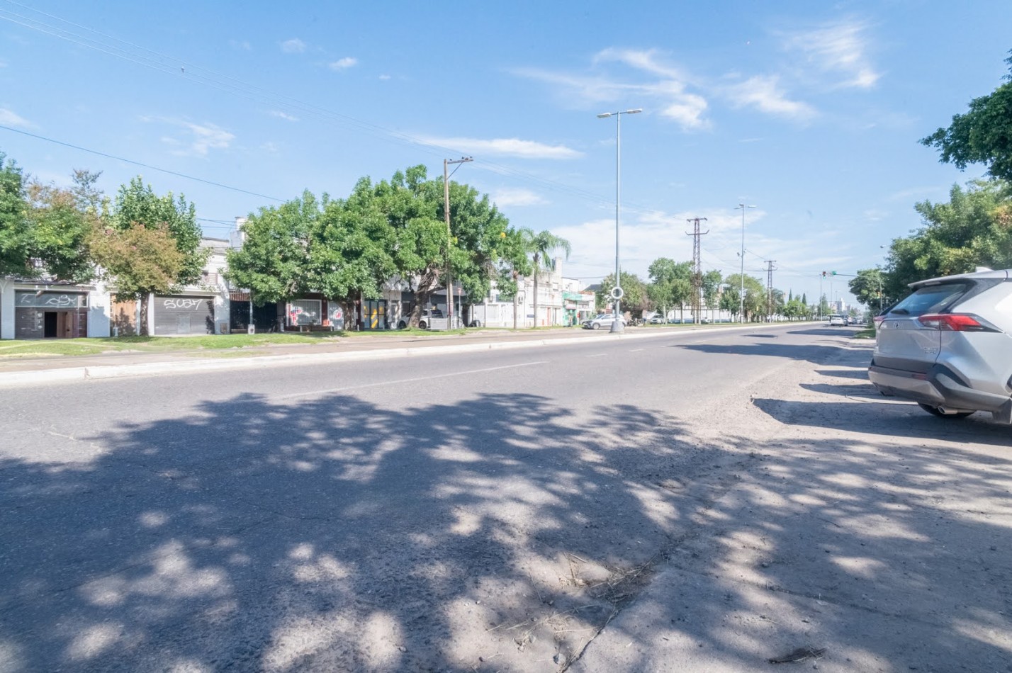 CASA en Av. LOPEZ y PLANES 4400: inversion asegurada