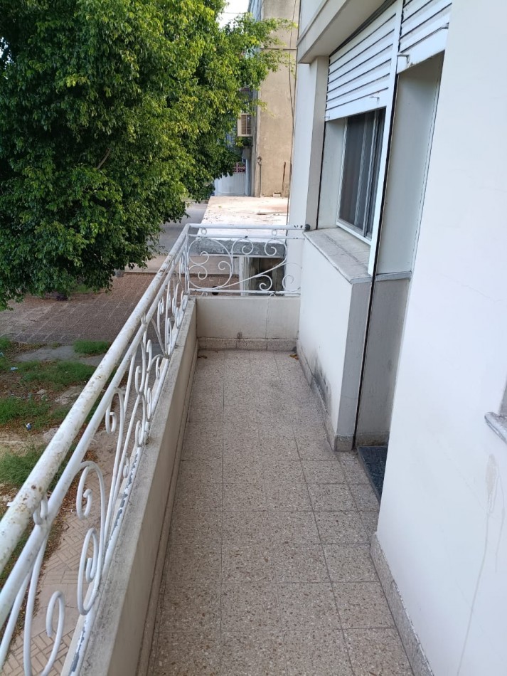 CASA en Av. LOPEZ y PLANES 4400: inversion asegurada