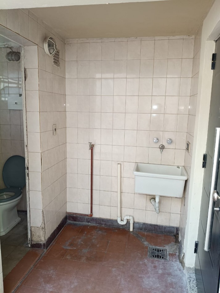 CASA en Av. LOPEZ y PLANES 4400: inversion asegurada