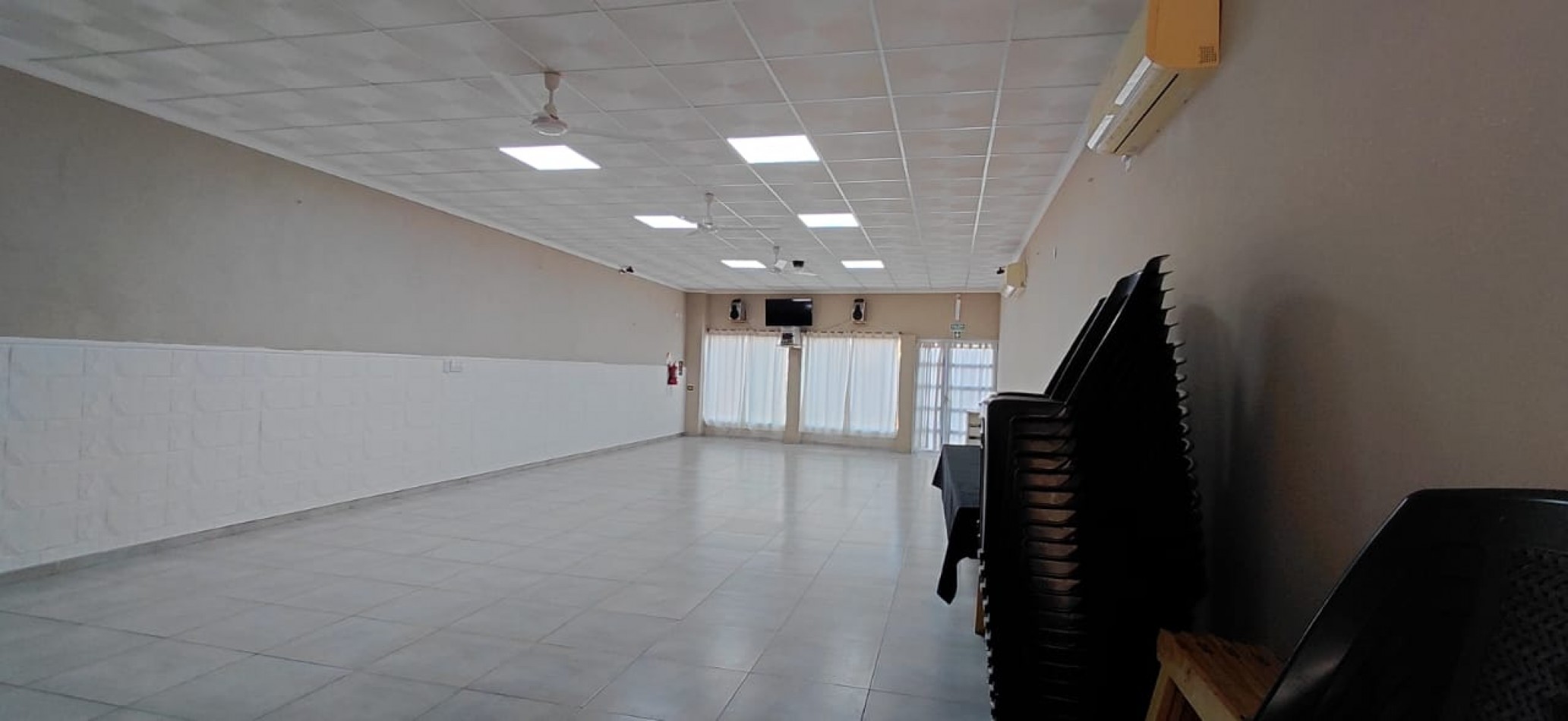 SALON de EVENTOS en Arroyo Aguiar - Oportunidad de Inversion