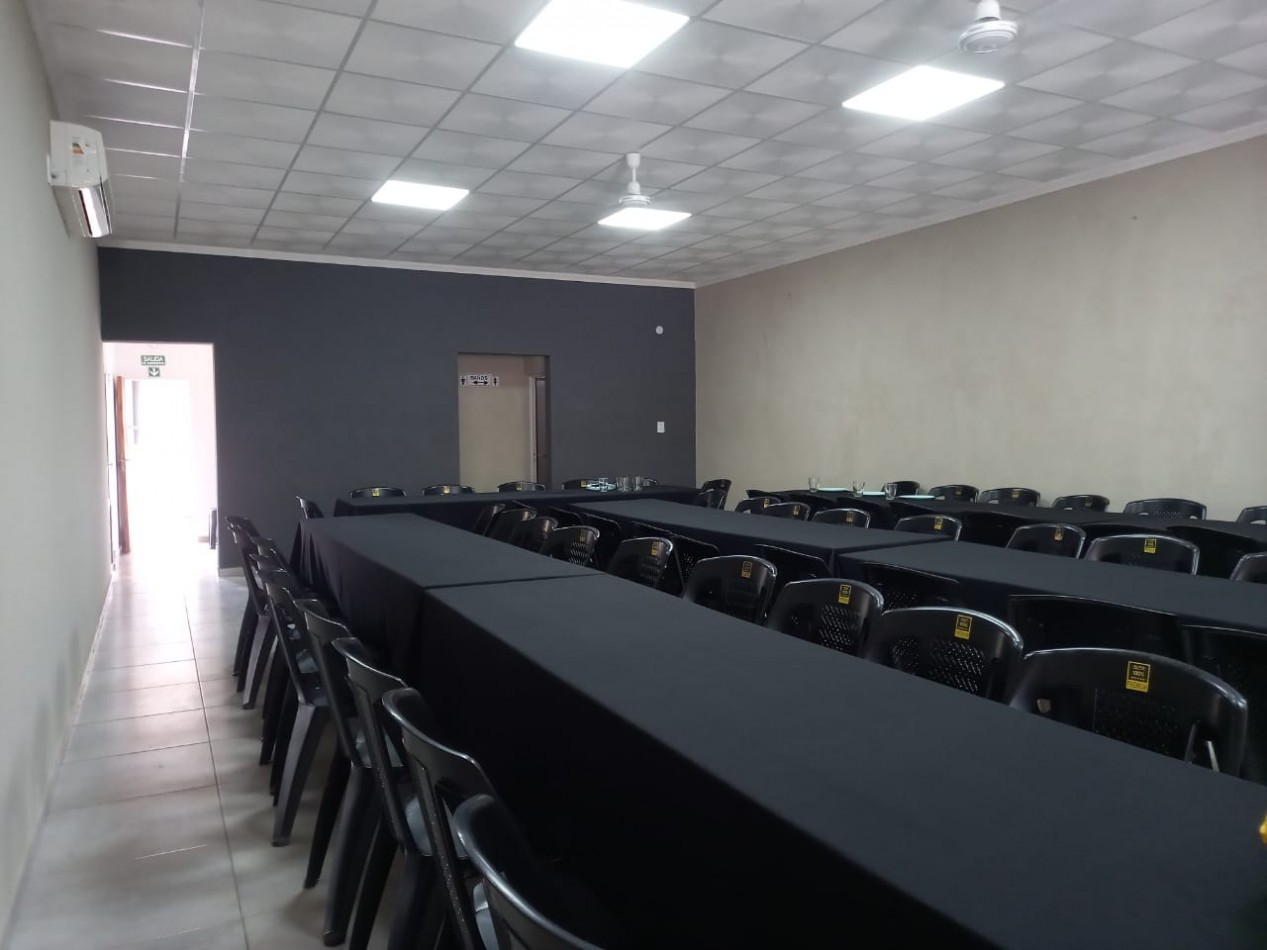 SALON de EVENTOS en Arroyo Aguiar - Oportunidad de Inversion