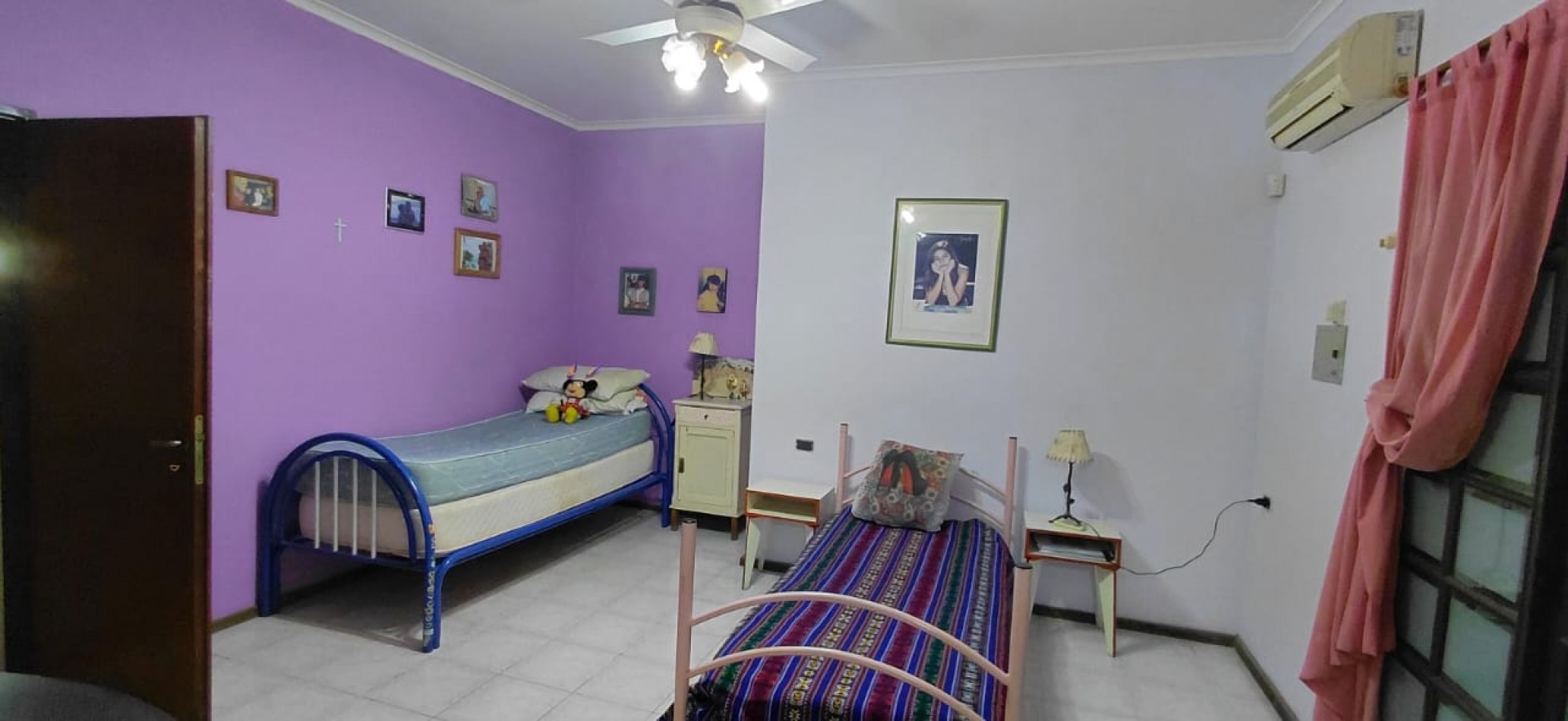 Casa a la Venta con Piscina y Quincho- VIEYTES 1847