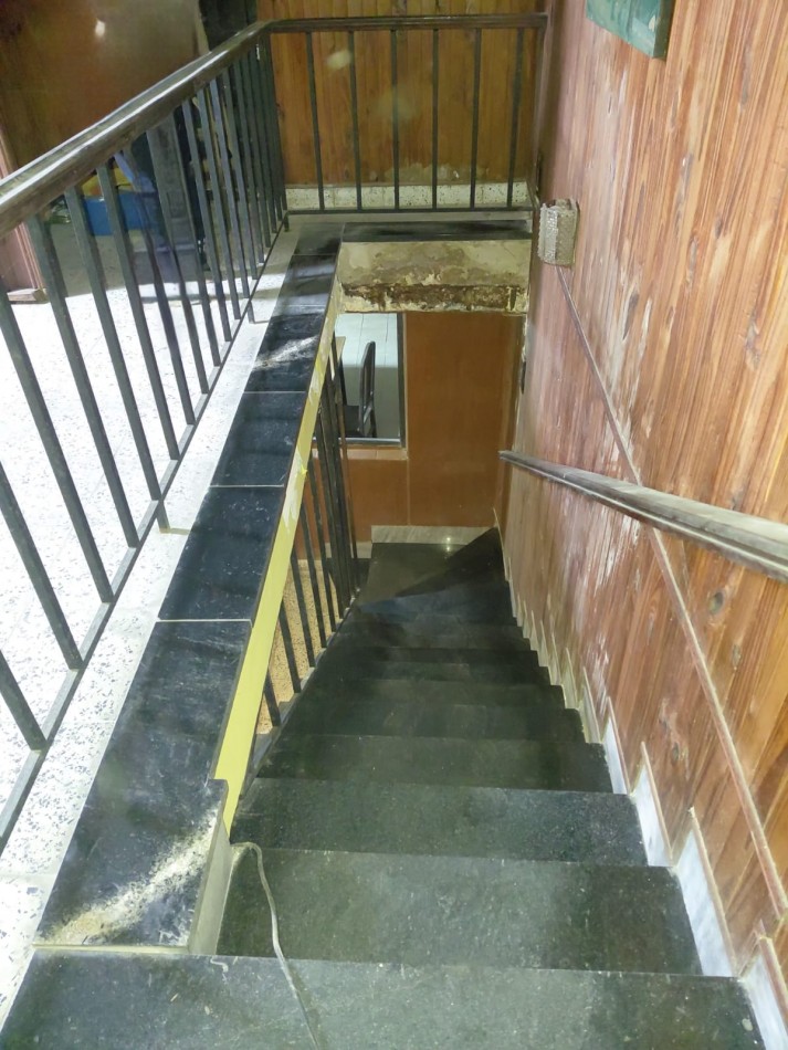 DOS PROPIEDADES UNIFICADAS a metros de Av. Gral. Paz, S.del Carril y Costanera: Ideal para reciclar o desarrollar
