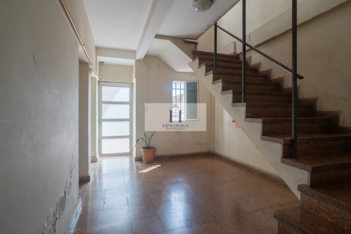 DEPARTAMENTO en Av. URQUIZA 2223: inversion en el corazon de la ciudad