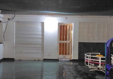 Casa de 3 Dormitorios en Barrio Candioti Sur: M.Candioti 3200 Ubicacion Estrategica e Inversion con Renta